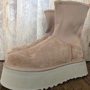 Ugg Women Classic Dipper Platform 8